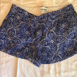 Blue 3in old navy shorts